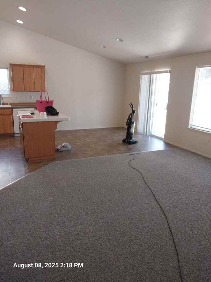 320 Nw Country Ct - Photo 5 of 12