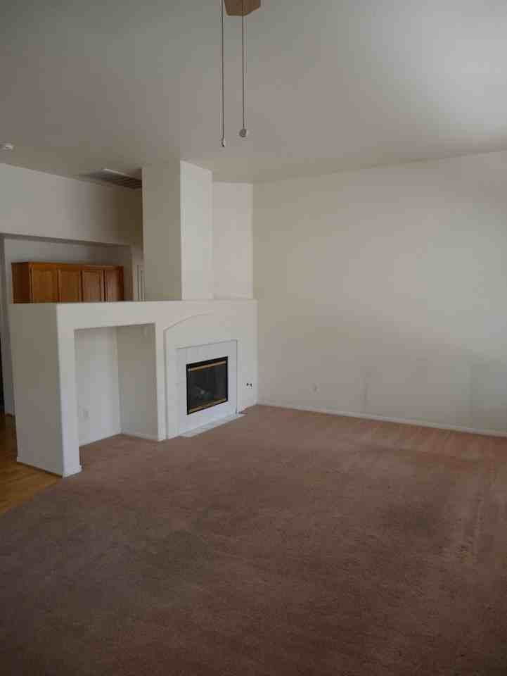 1183 Evening Canyon Ave - Photo 4 of 28