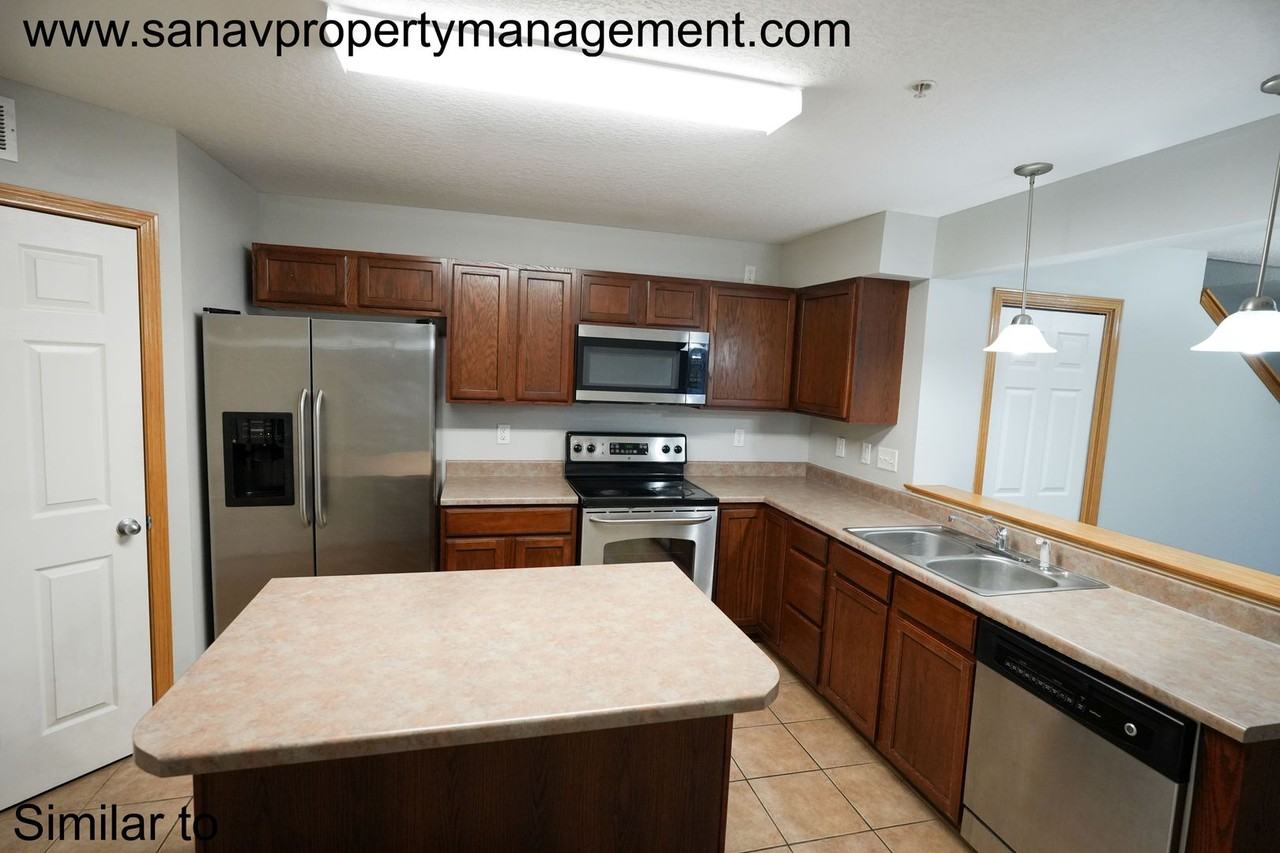 615 87th St - Photo 4 of 17
