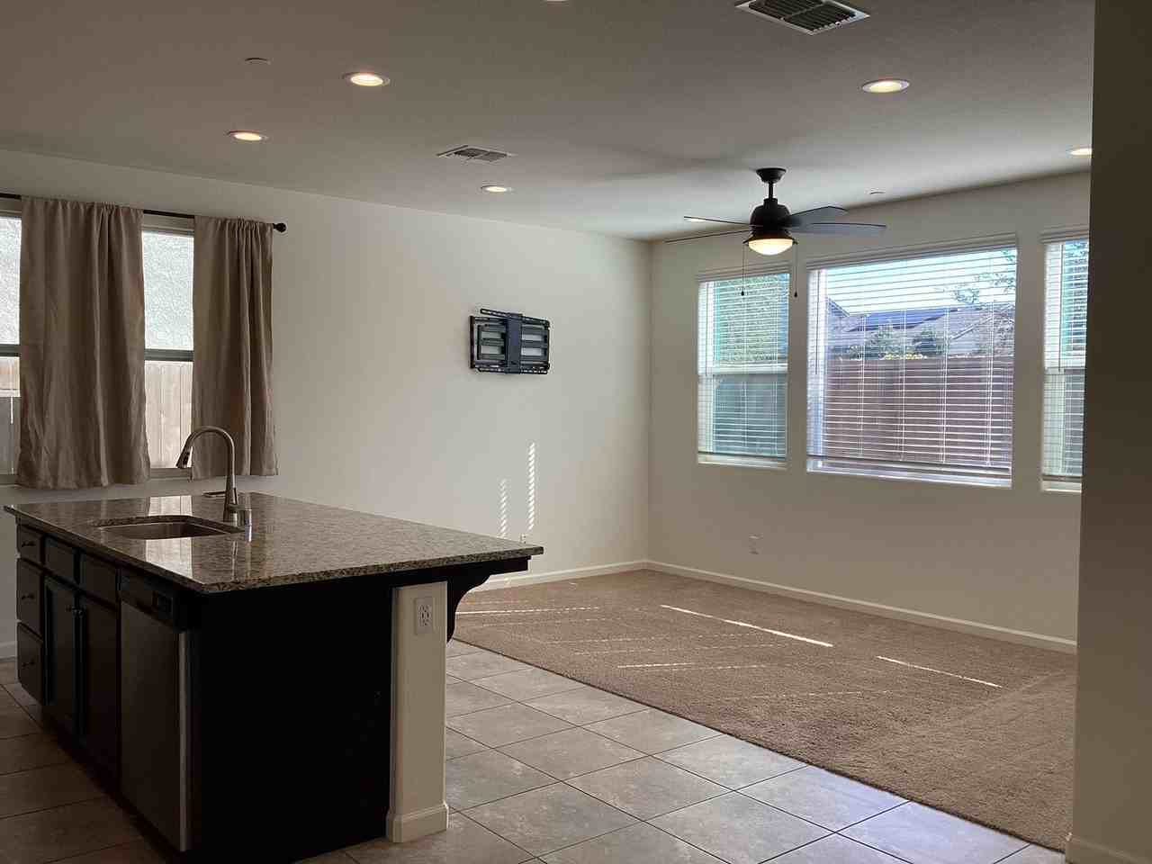 229 Sunset Dr S - Photo 3 of 25