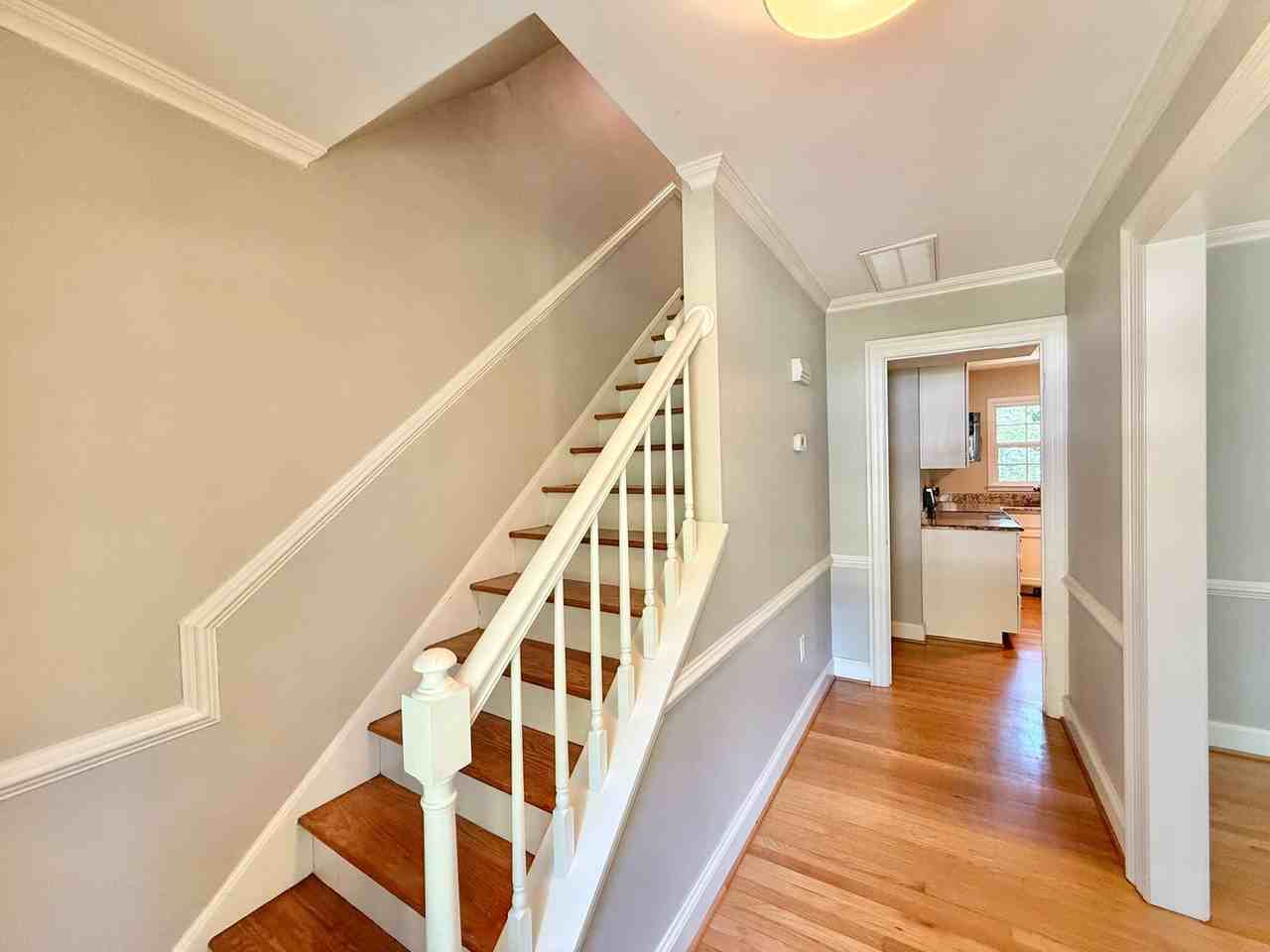 808 Buckle Ct - Photo 4 of 27