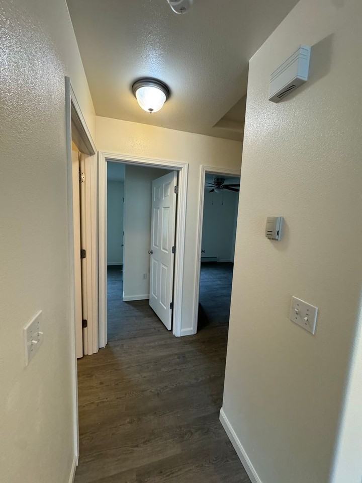 491 W Roy Rd #3 - Photo 6 of 20