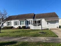 122S - Photo 1 of 1