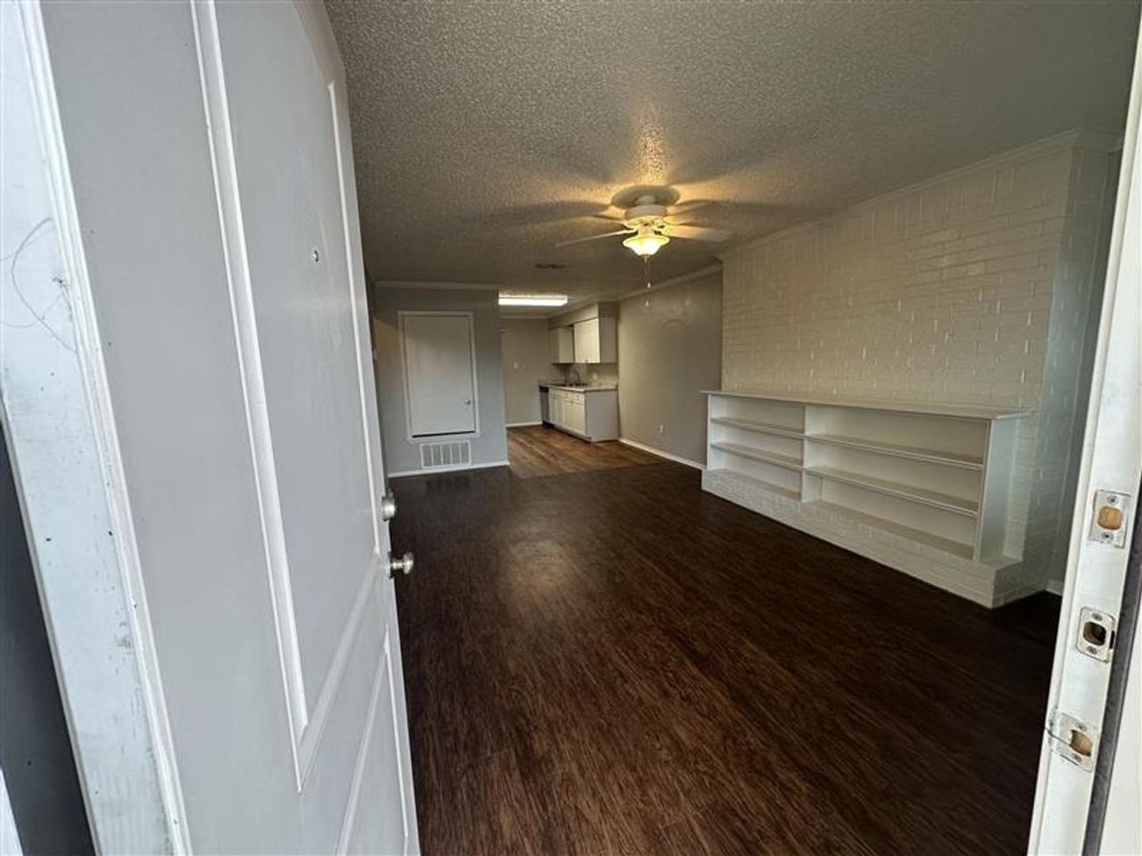 8320 Cambridge Rd #M11 - Photo 2 of 16