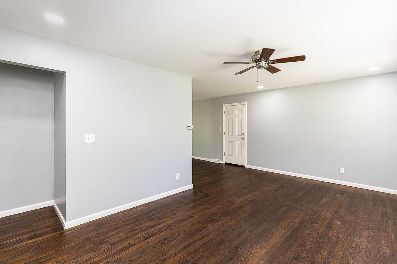 8216 Ruskin Way - Photo 2 of 18