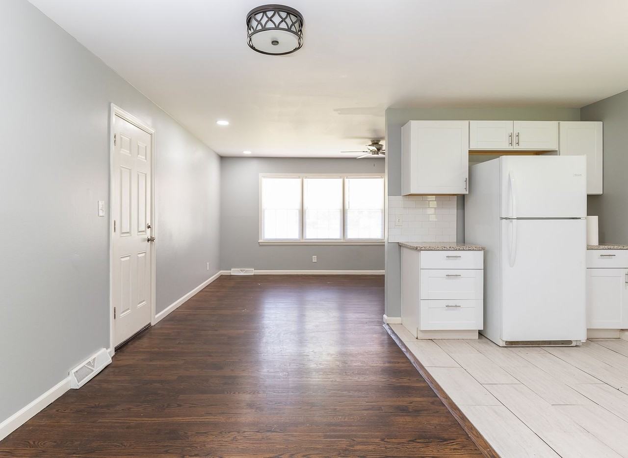 8216 Ruskin Way - Photo 7 of 18