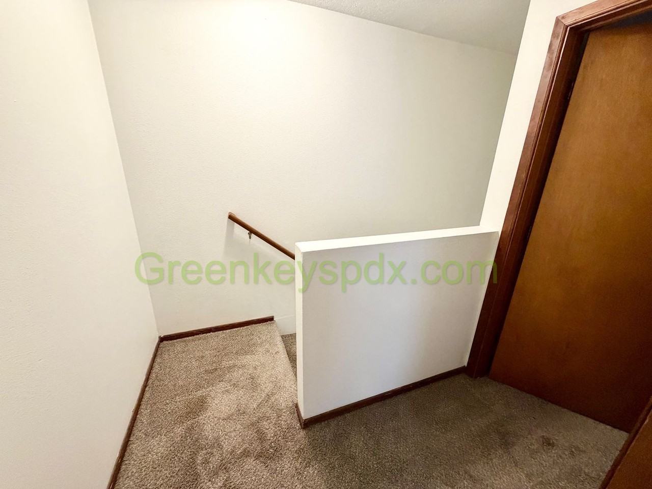 10030 N Lombard St - Photo 6 of 22