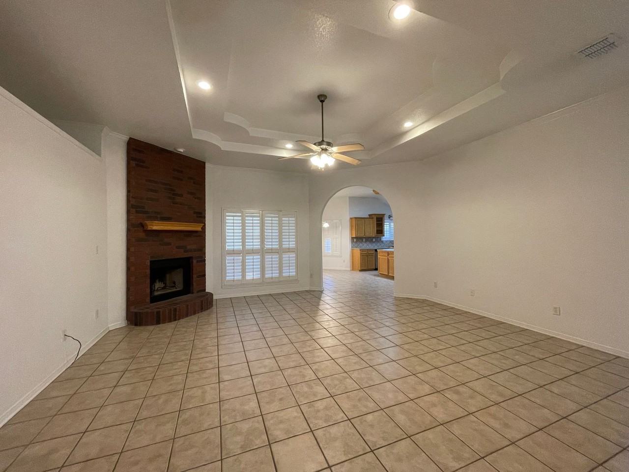 4205 Capri Dr - Photo 2 of 21
