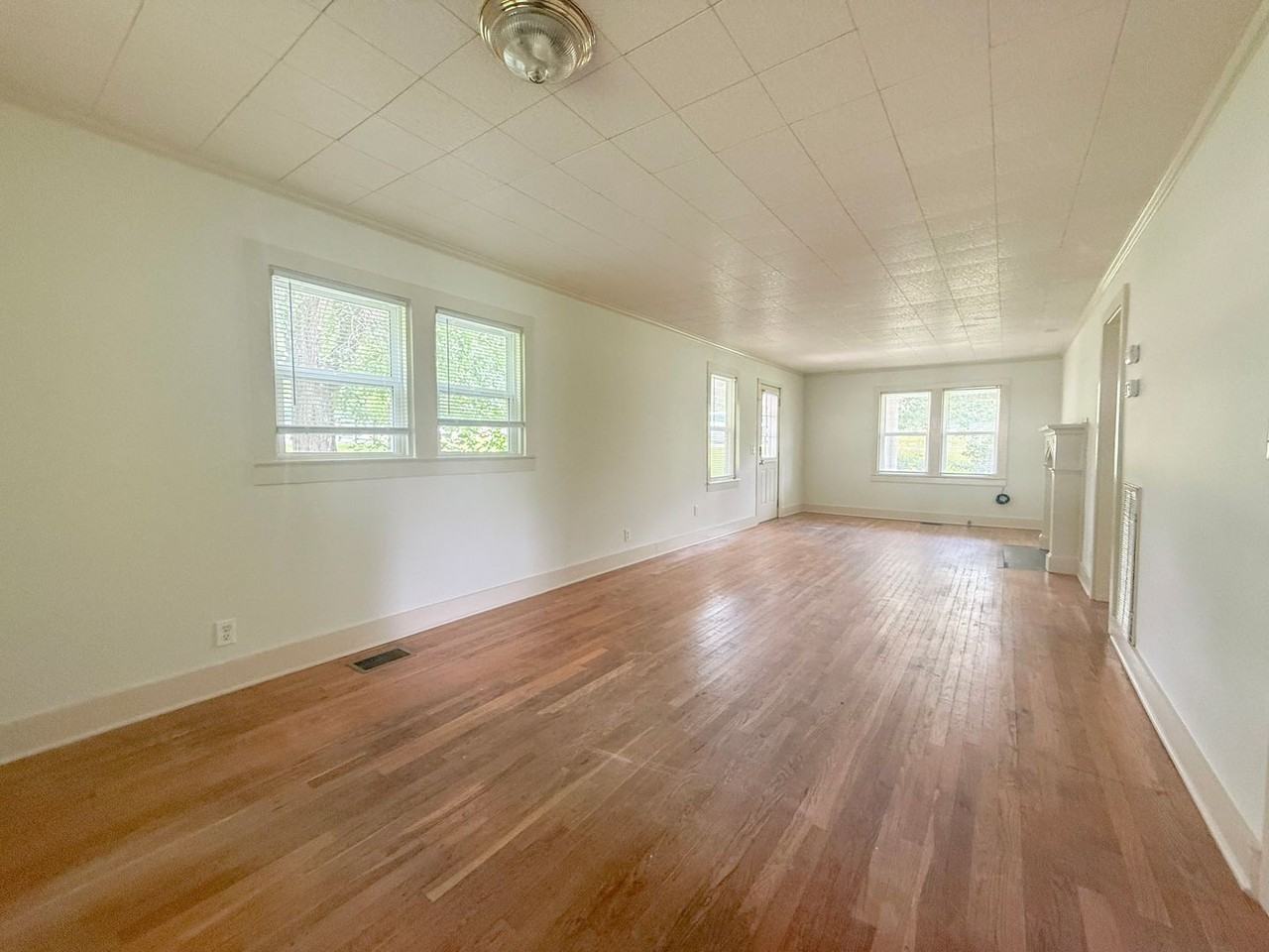 435 Lusk Ave - Photo 6 of 22