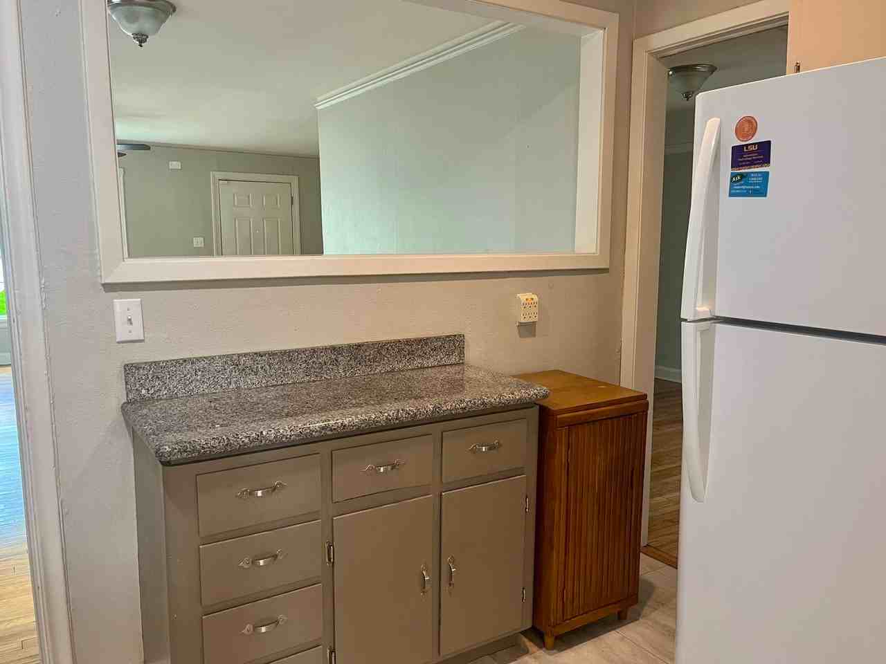 1005 Rittiner Dr - Photo 4 of 12