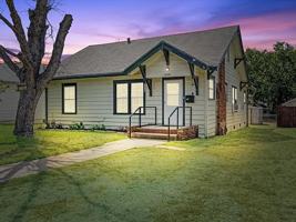 featured image of 1308 W Walker St