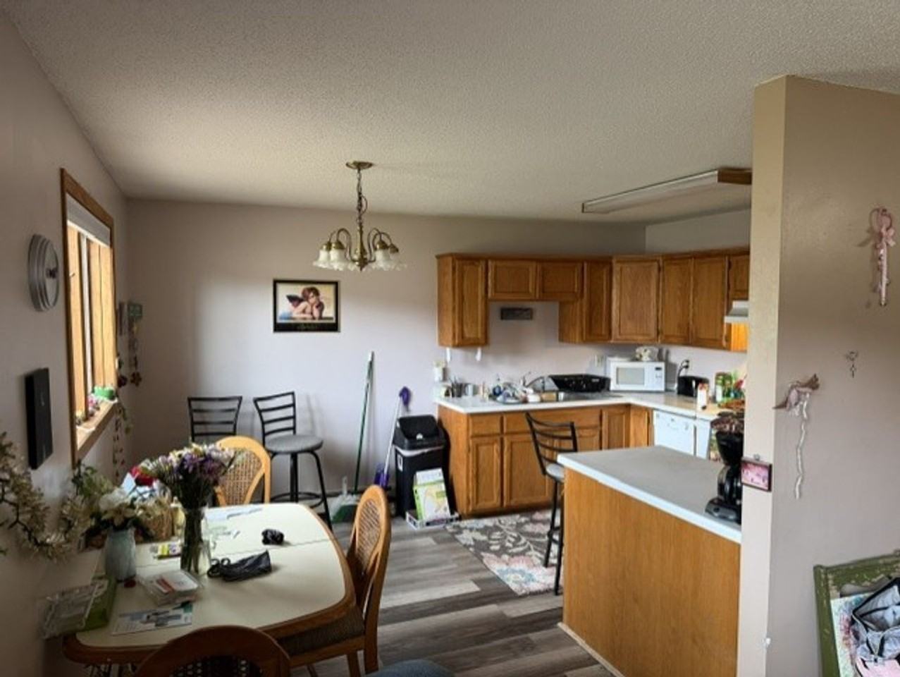 2414 Greenwood St Sw - Photo 4 of 9