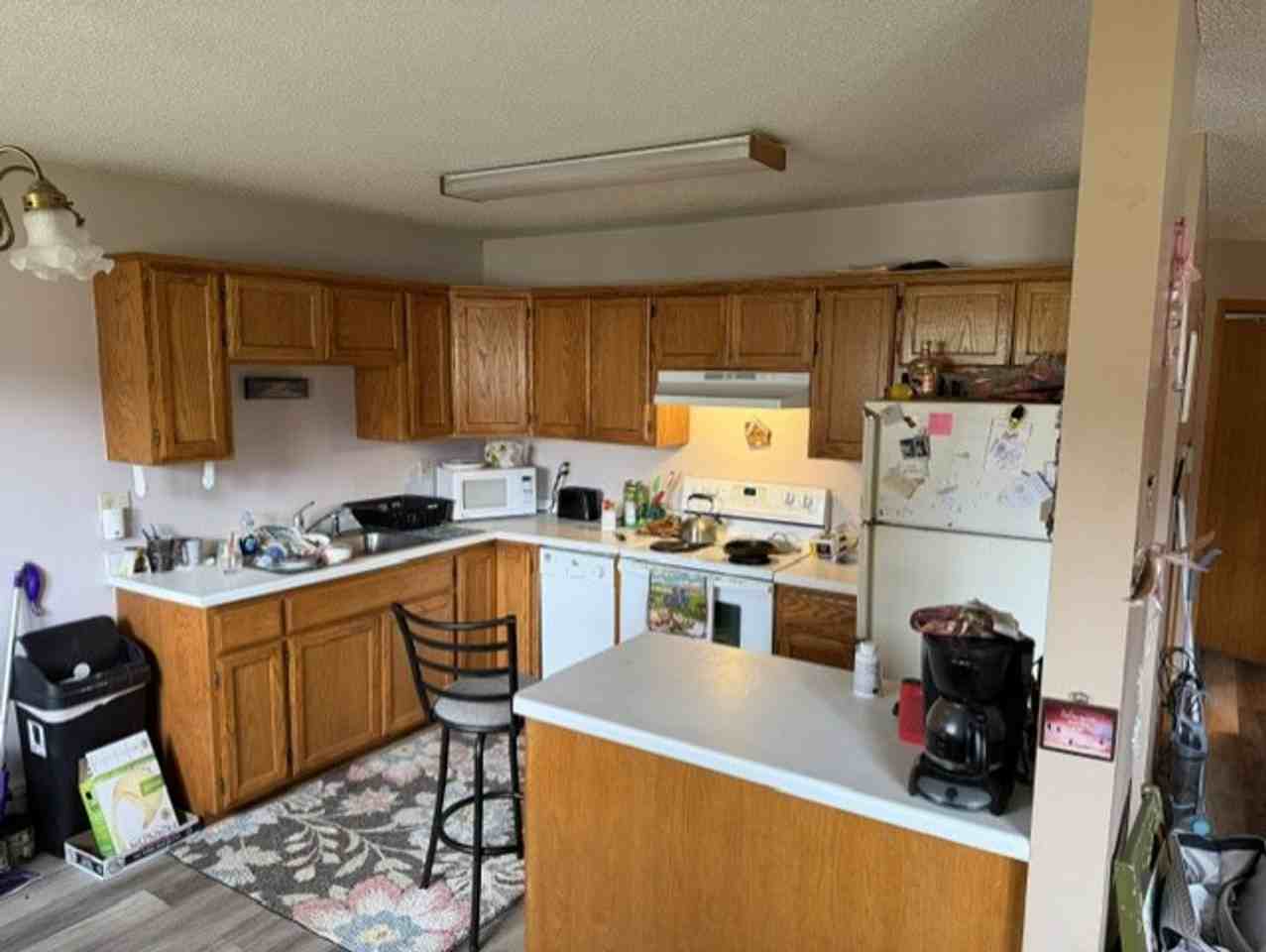 2414 Greenwood St Sw - Photo 5 of 9