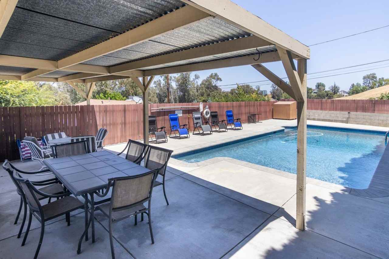 22436 Avenue San Luis - Photo 7 of 30