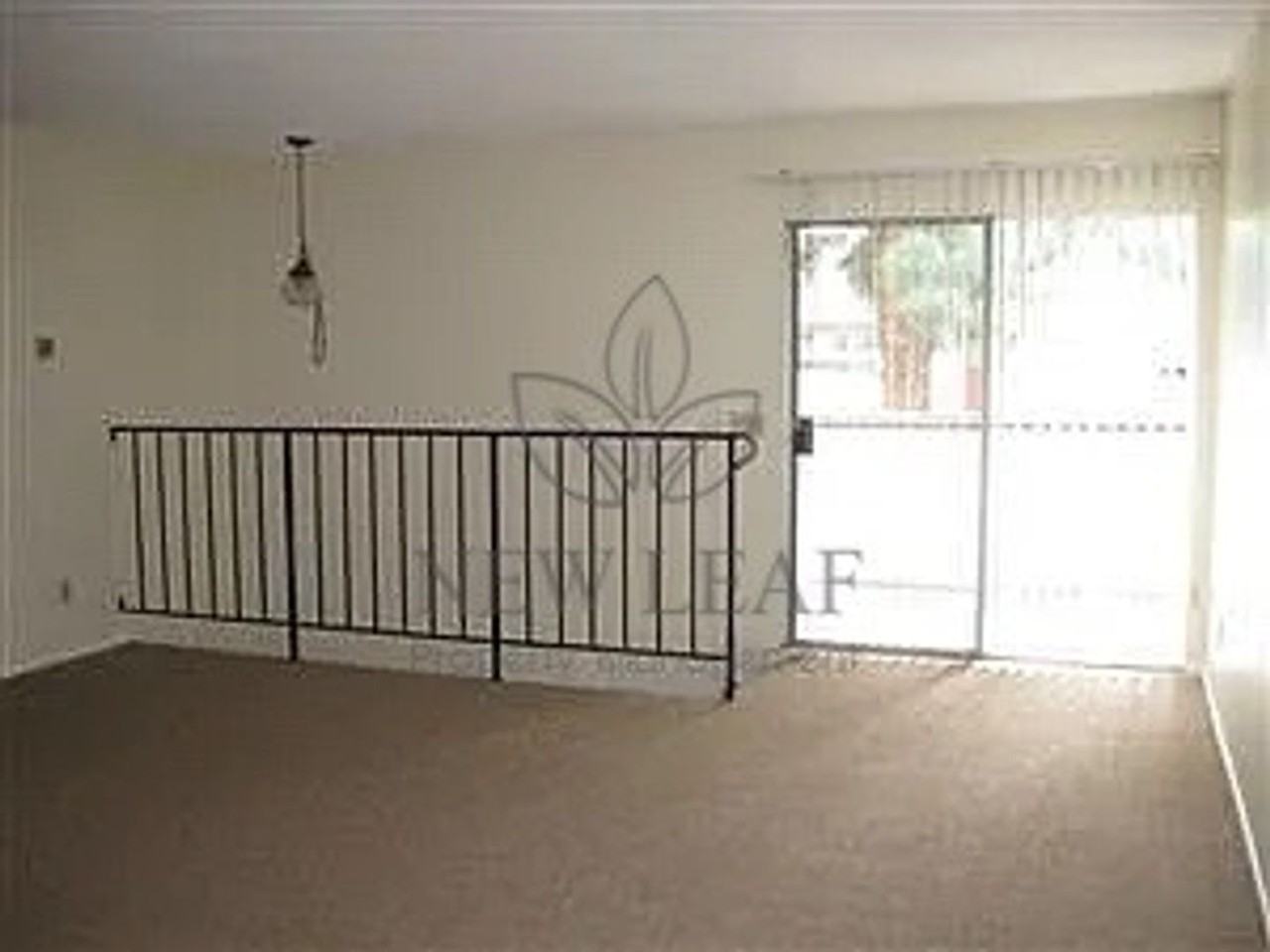 3054 Gladstone St #4 - Photo 6 of 19