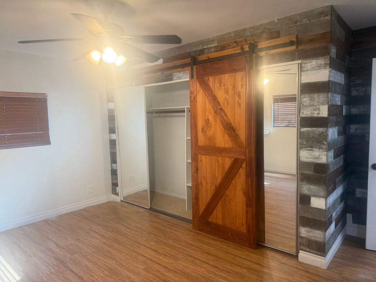 528 N Maria Ave - Photo 7 of 12