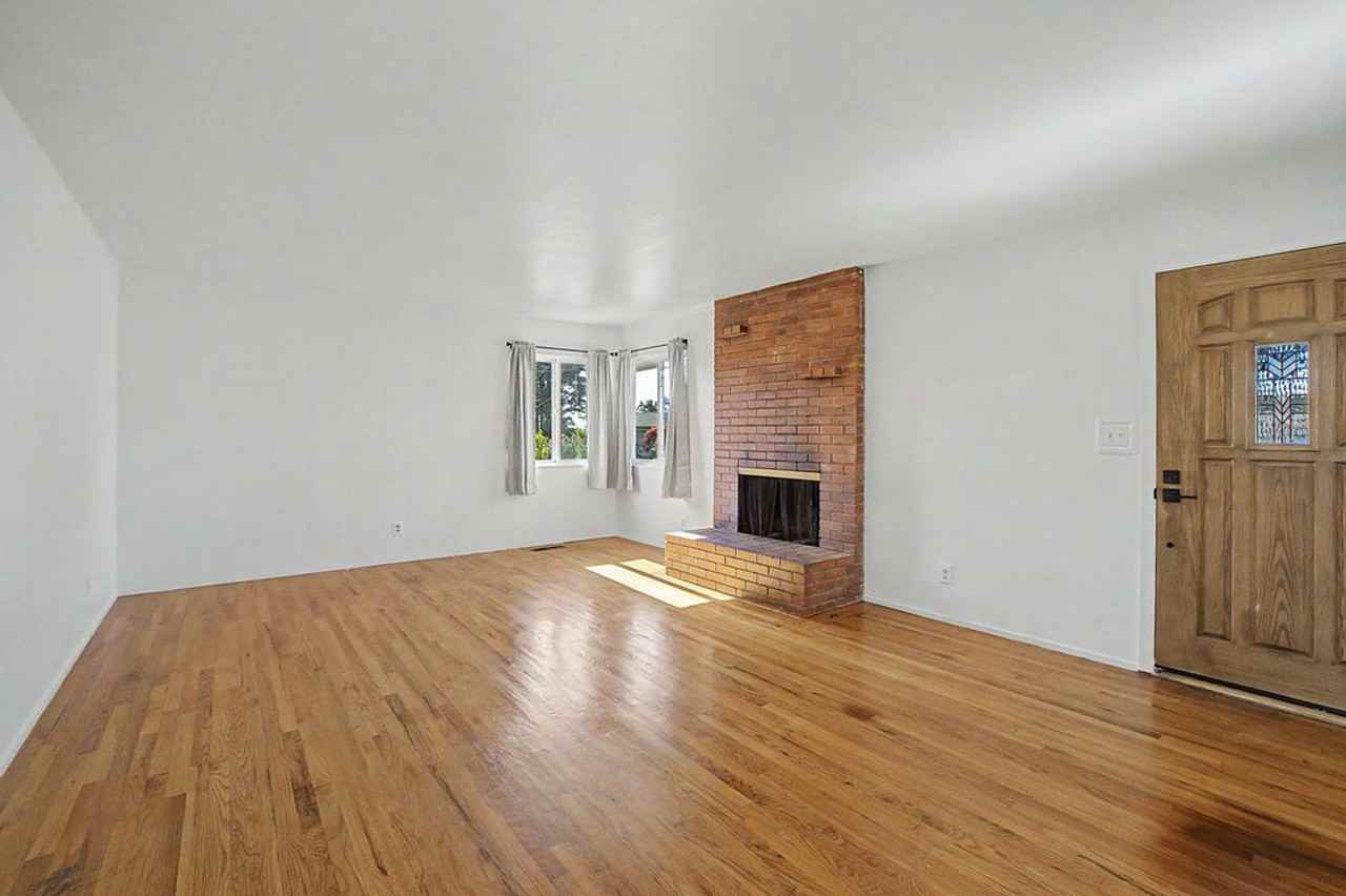 1119 Sunnyhill Ct - Photo 6 of 31