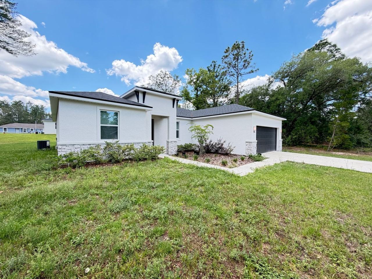 5096 Sw 154th Loop - Photo 2 of 26