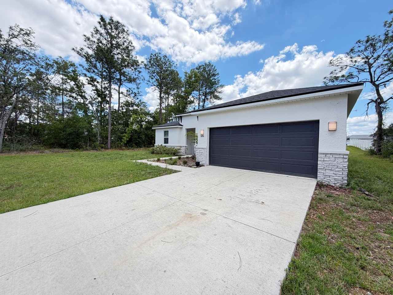 5096 Sw 154th Loop - Photo 3 of 26