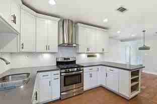 954 Cedar St - Photo 1 of 1