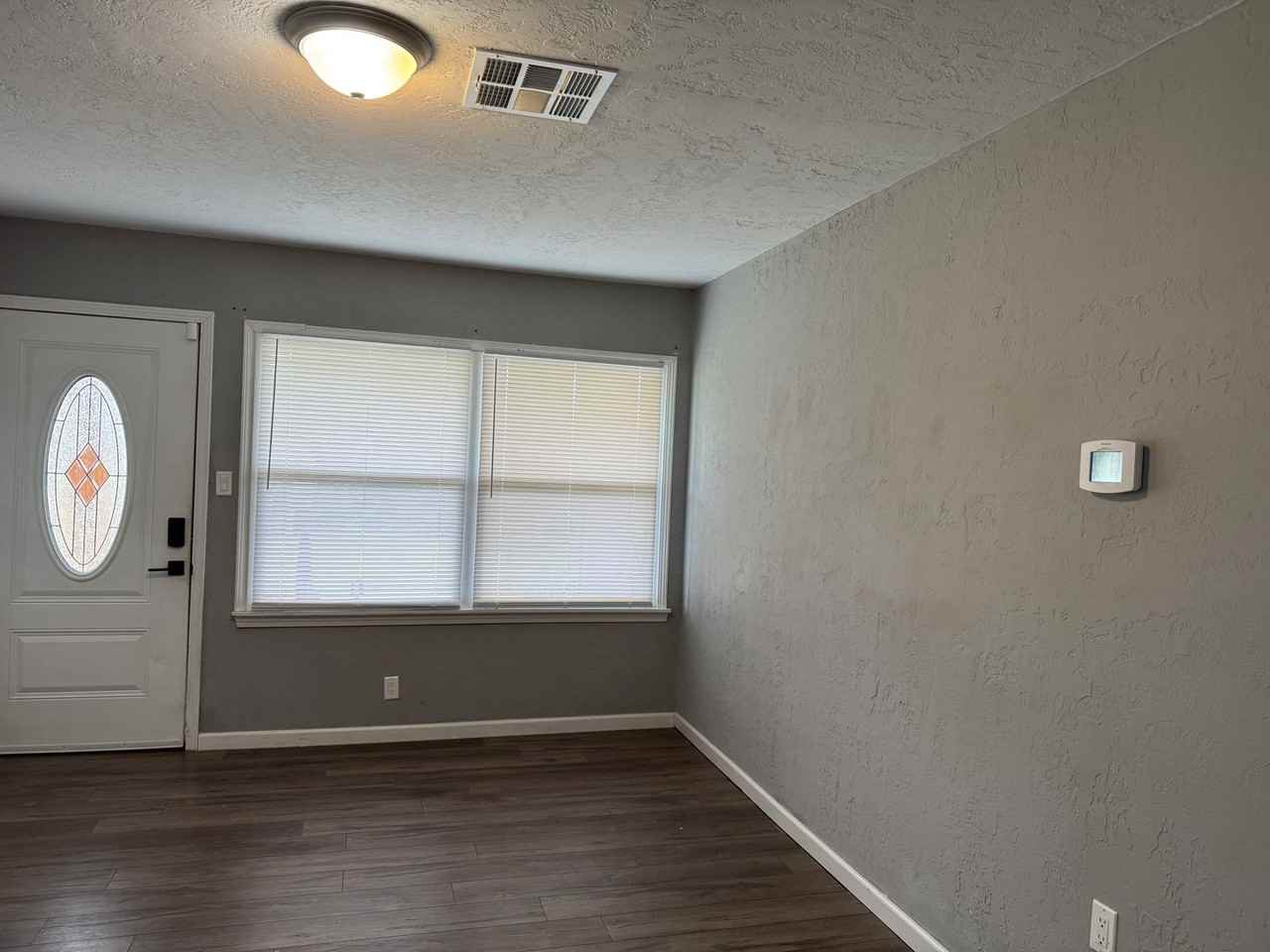 2301 Nw 36th St - Photo 5 of 32