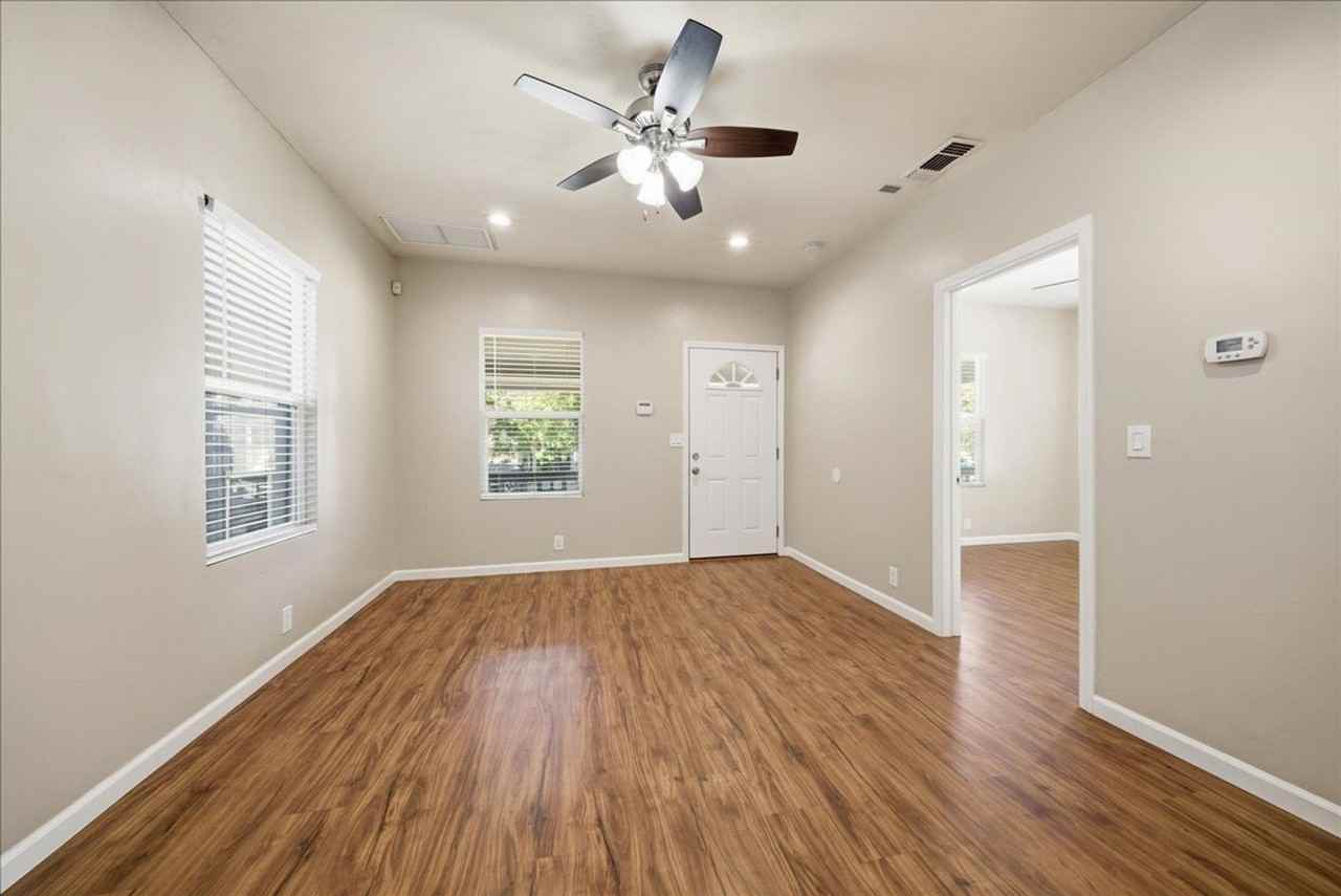 3153 2nd Ave - Photo 4 of 21