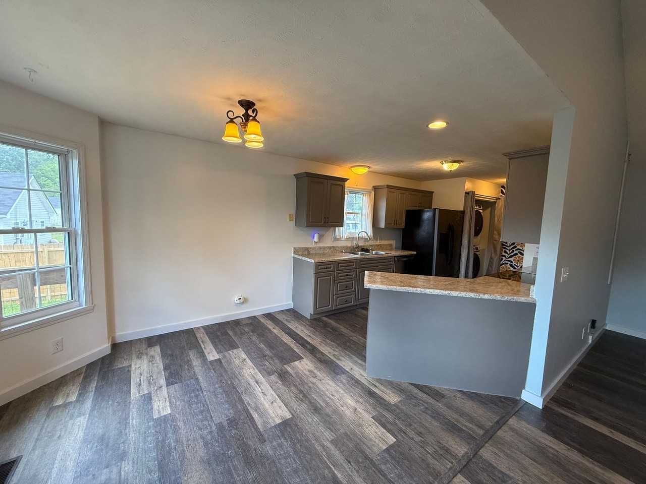 2017 Smith Cir - Photo 7 of 26