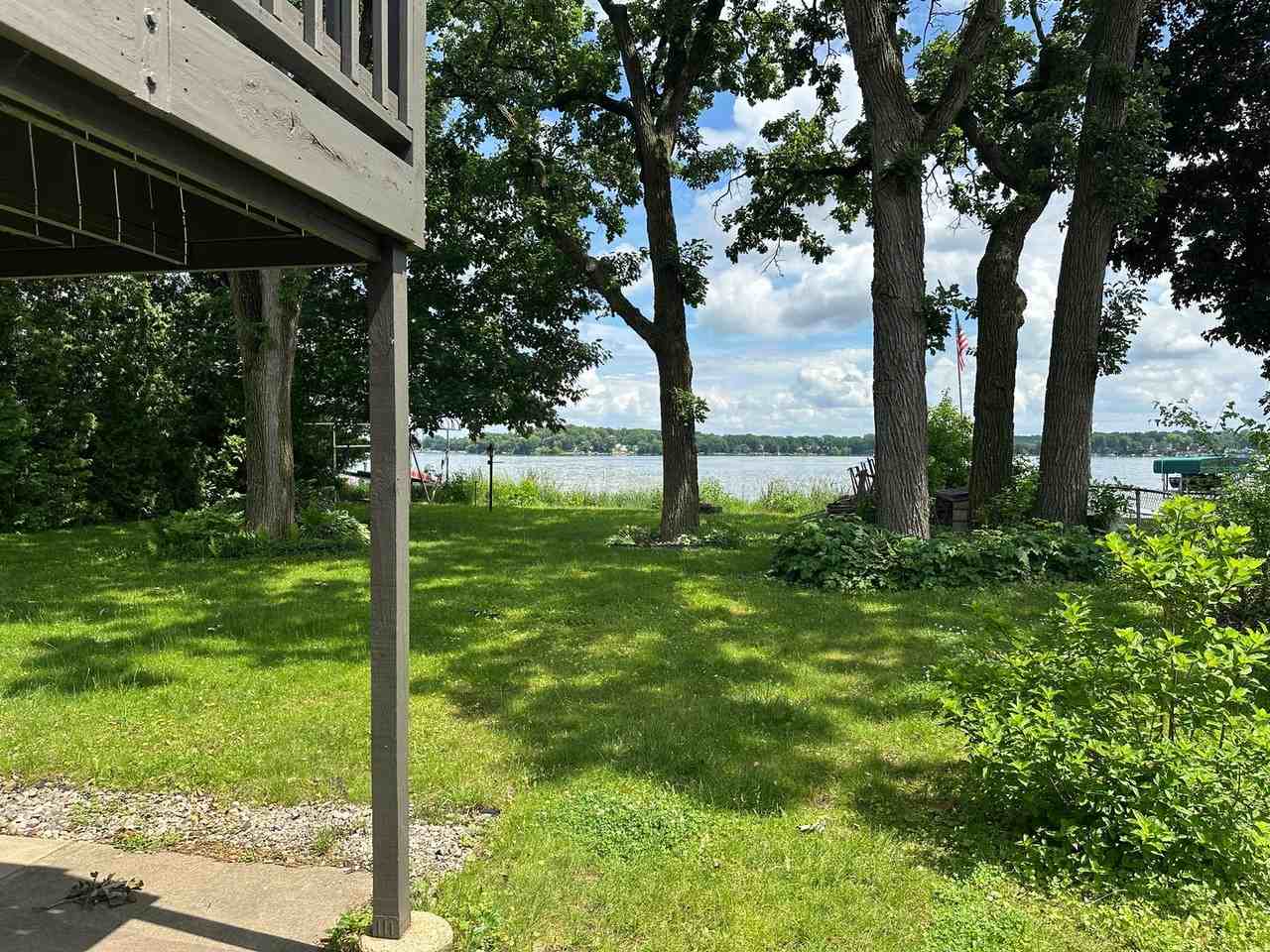 2830 Waubesa Ave - Photo 4 of 50
