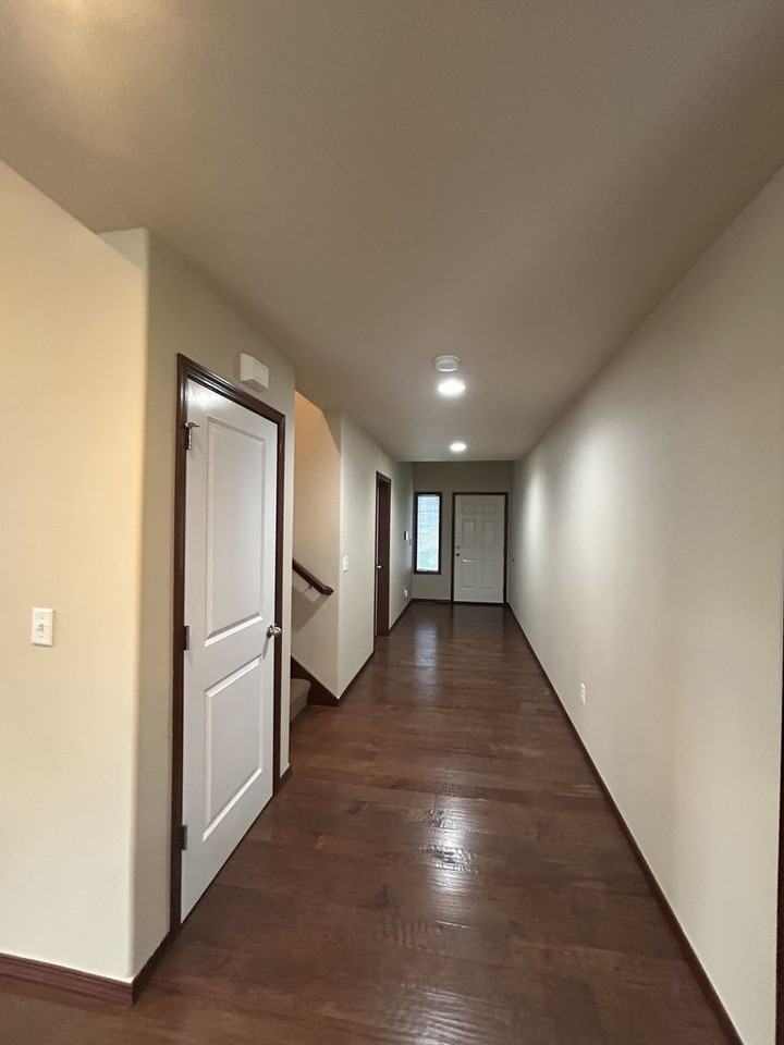 8127 178th Pl Ne - Photo 3 of 25