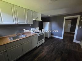 featured image of 242 W Washington St