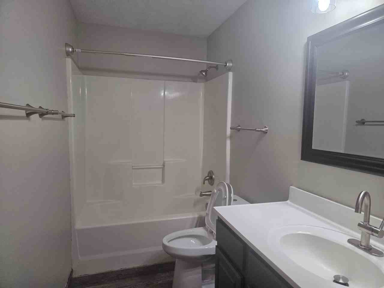 109 S 1st St #1 - Photo 6 of 11