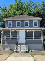 138 Denny Ave - Photo 1 of 1