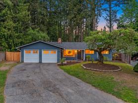 9226 Ne 184th Pl - Photo 1 of 1