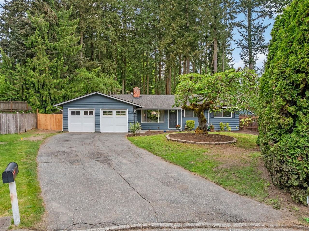 9226 Ne 184th Pl - Photo 2 of 35