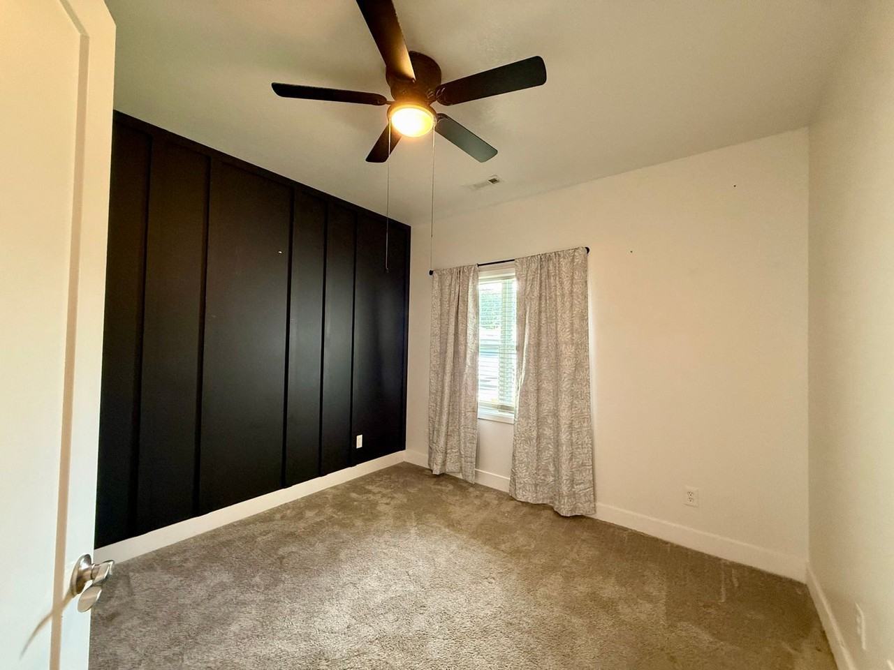 142 Shannon Cir - Photo 6 of 12
