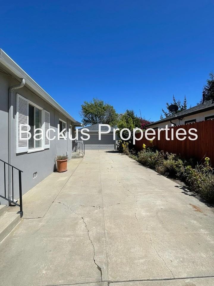 19 Santa Rosa Ave - Photo 3 of 18