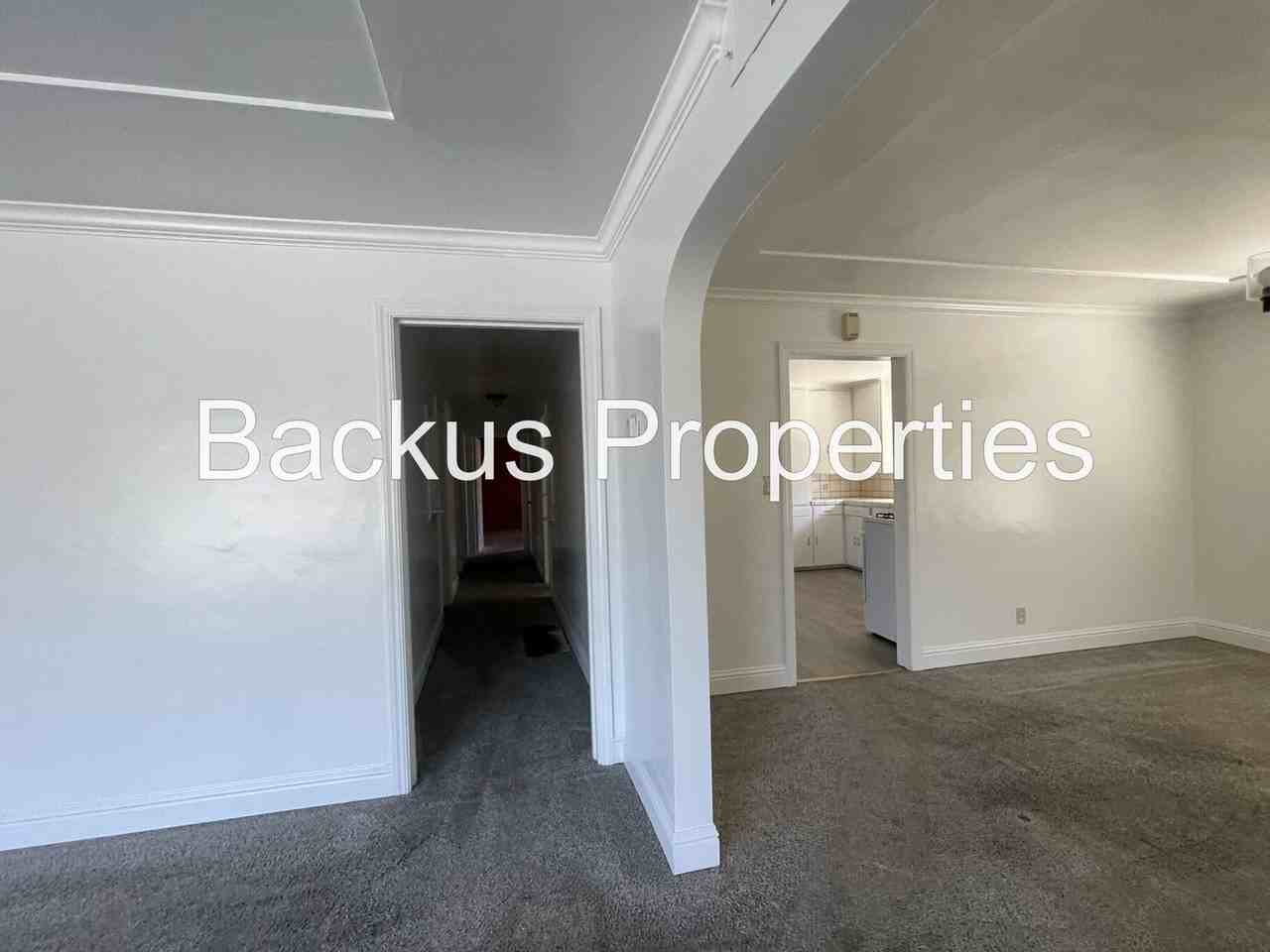 19 Santa Rosa Ave - Photo 5 of 18