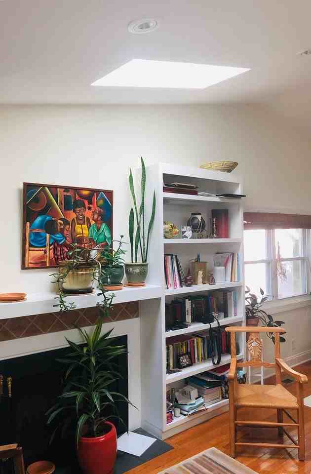 705 W Main St #C - Photo 3 of 12