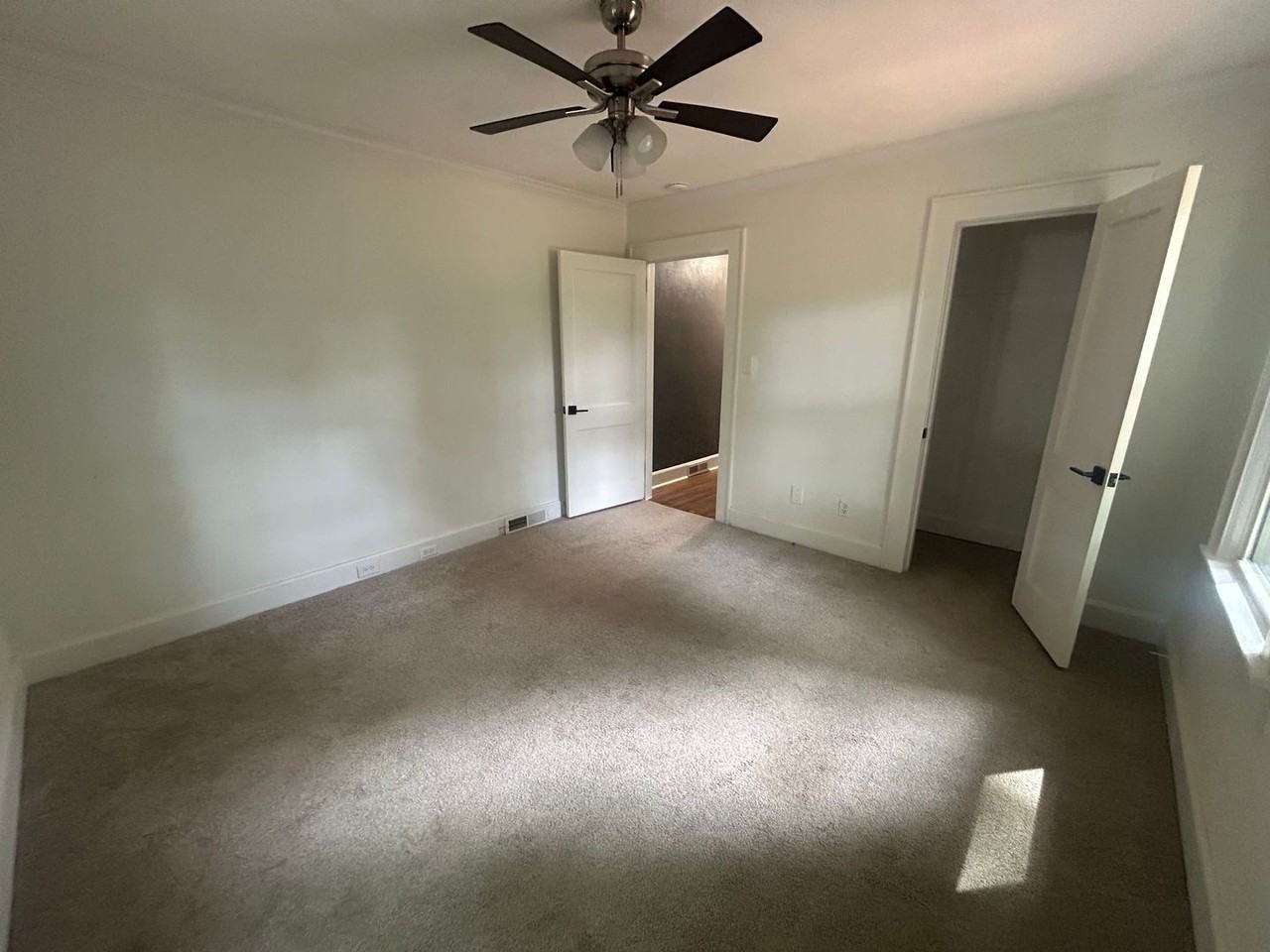 2048 Quiet Ln - Photo 7 of 12