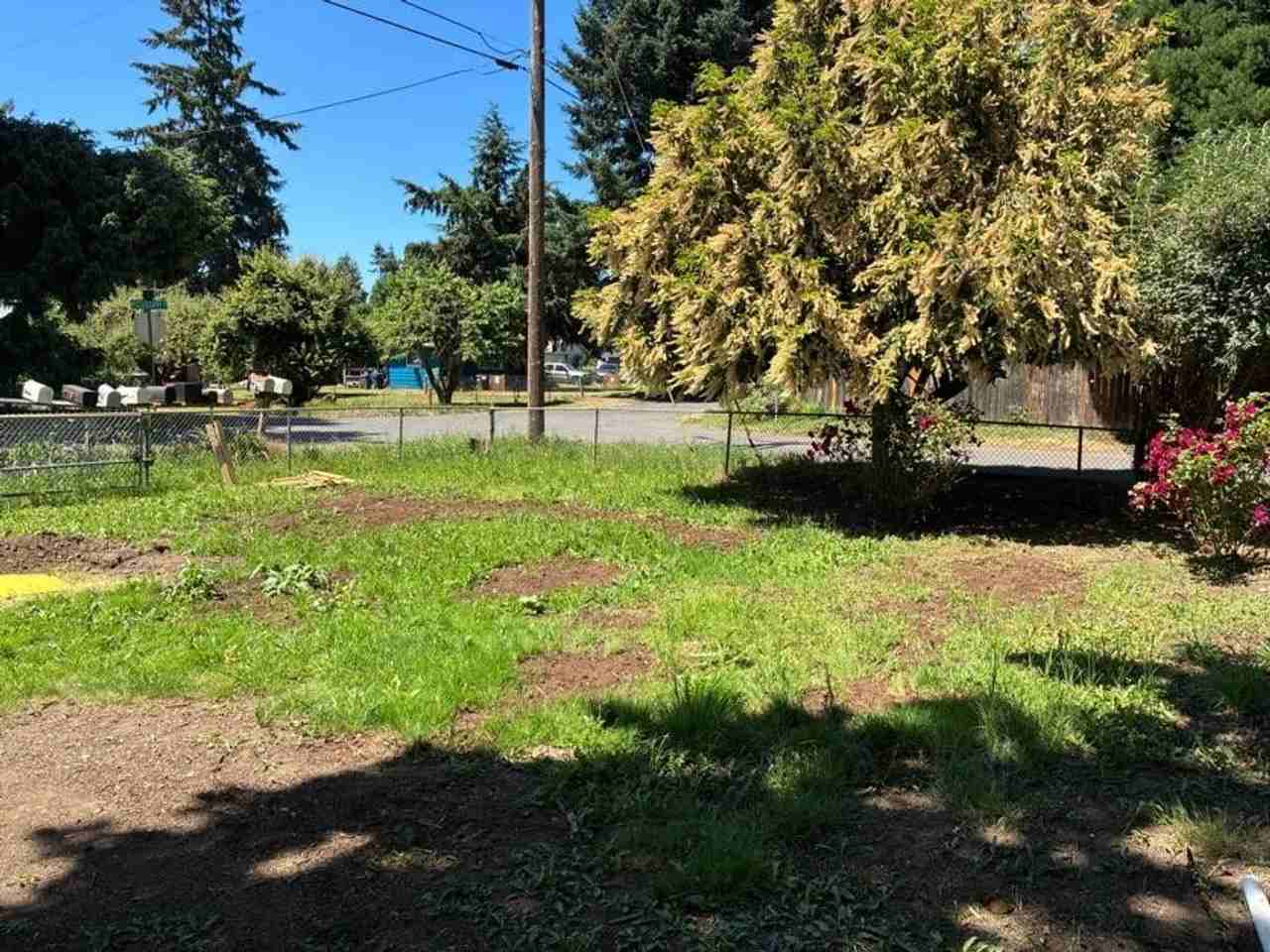 1645 Mississippi Ave - Photo 4 of 22