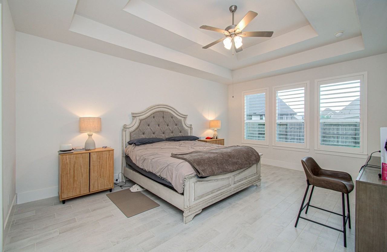 4211 Limestone Ter - Photo 2 of 19