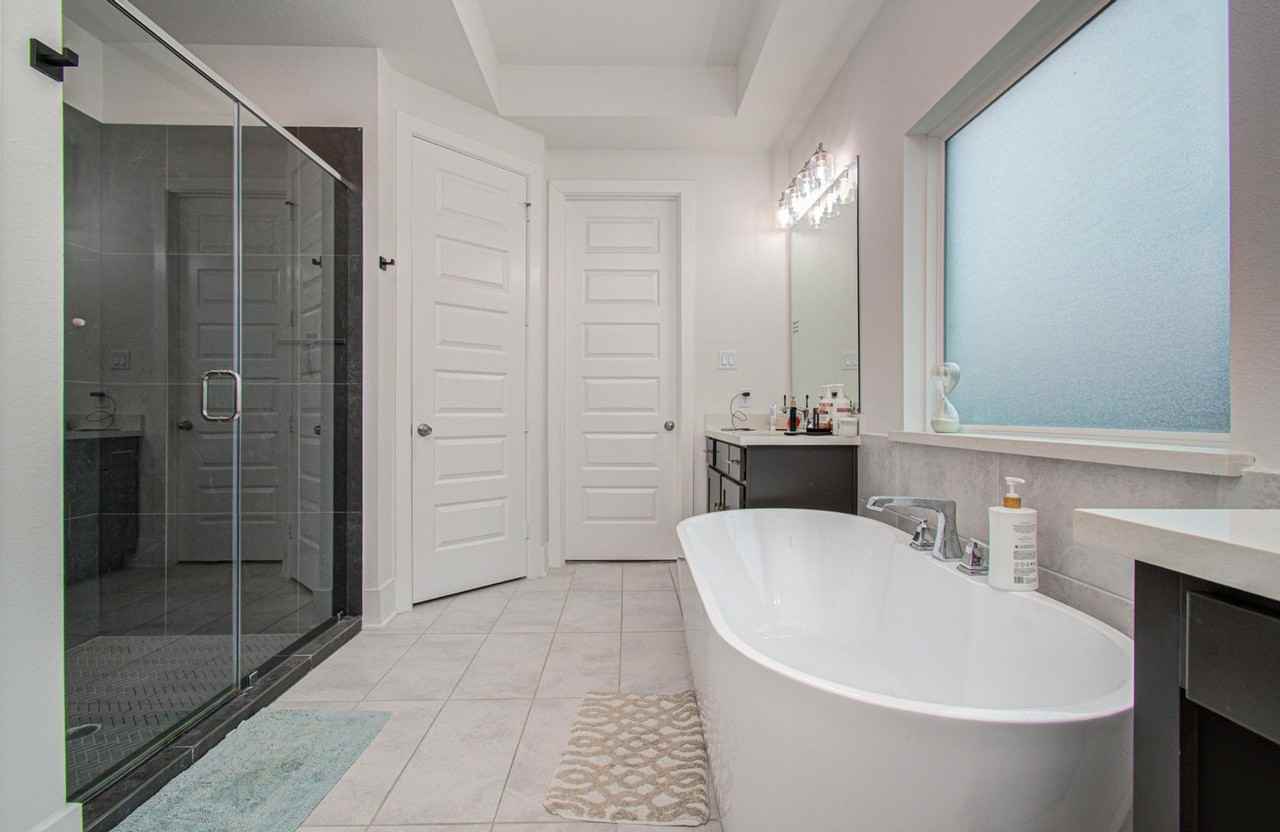 4211 Limestone Ter - Photo 7 of 19