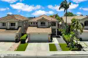 featured image of 2385 Country View Gln