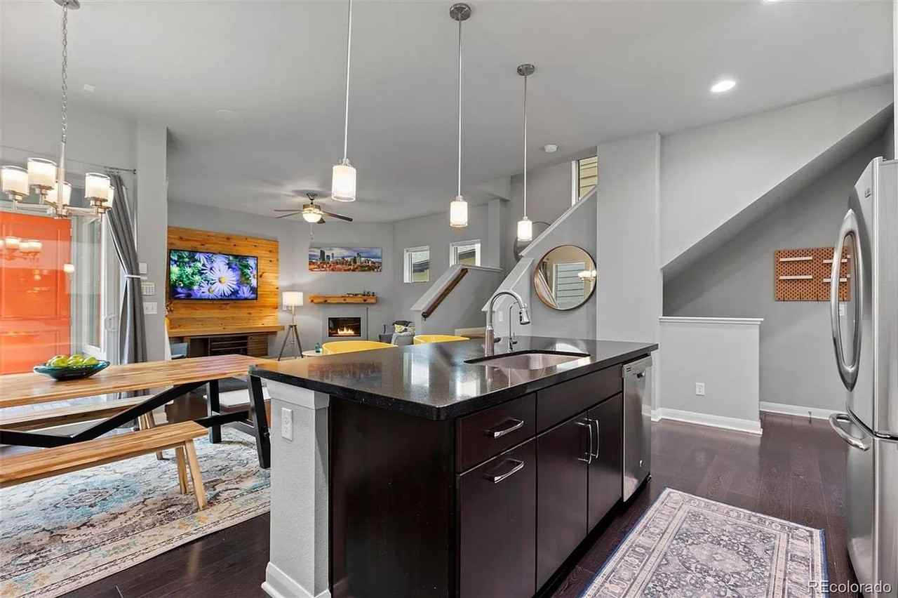 6771 Raritan Dr - Photo 6 of 27