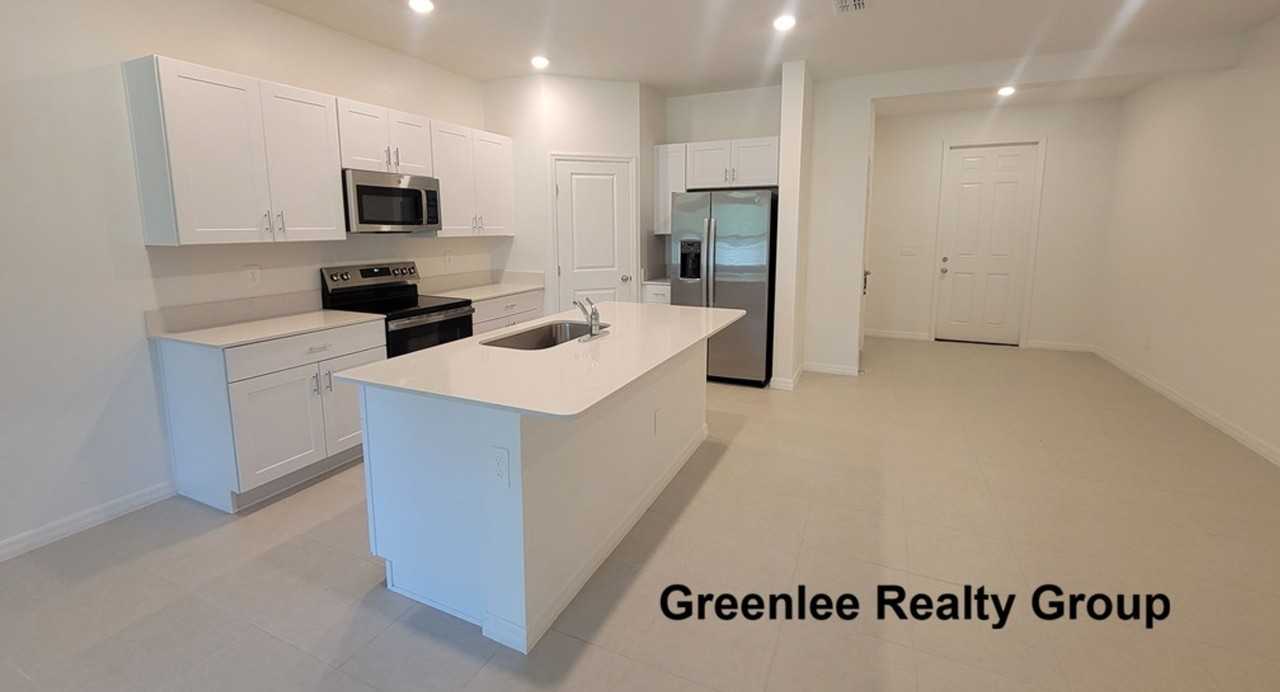 3328 Lapis Lake Dr - Photo 3 of 27