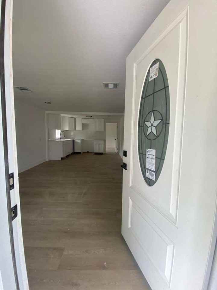 7973 Ritz St - Photo 4 of 13