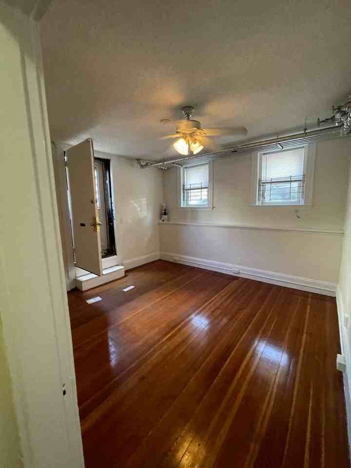 17 Barrows St - Photo 6 of 6
