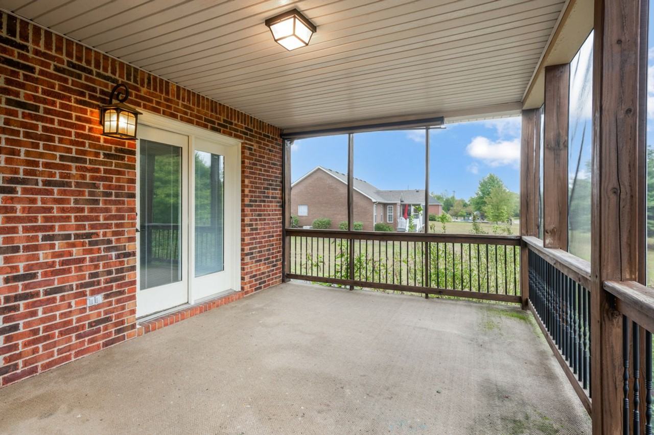 107 Deerfield Hills Rd - Photo 2 of 37