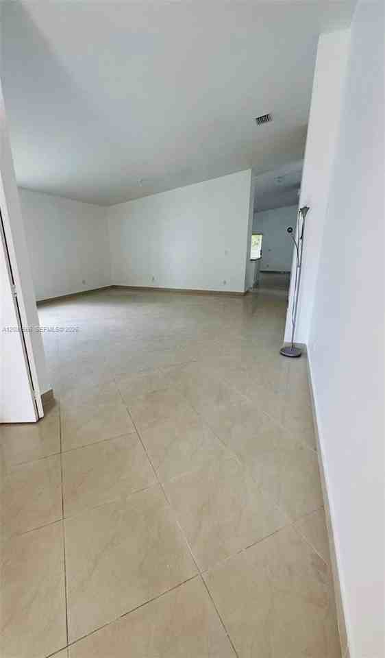 10420 Sw 24th Ct - Photo 3 of 13