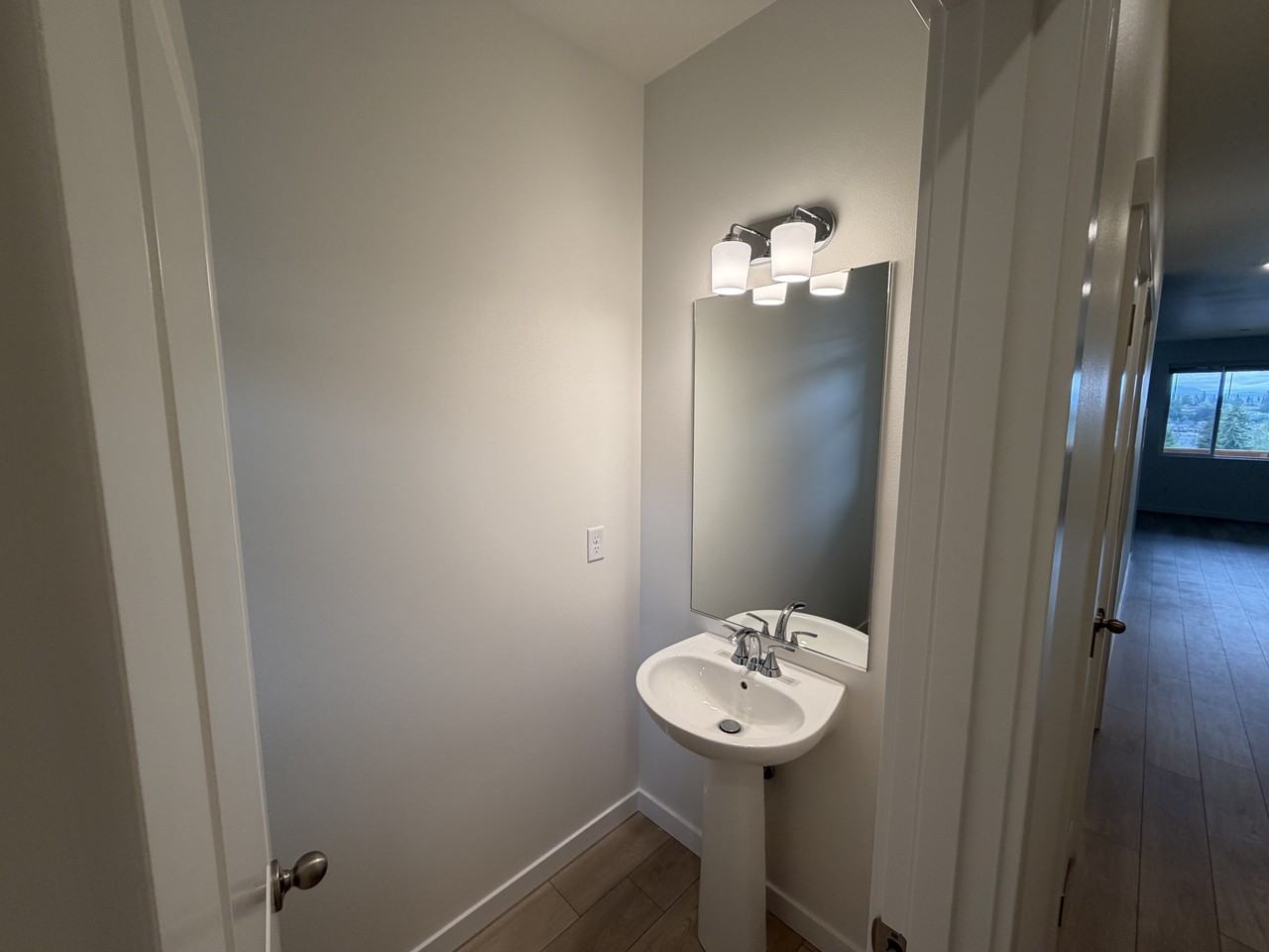 609 103rd Court Southeast - Photo 6 of 50